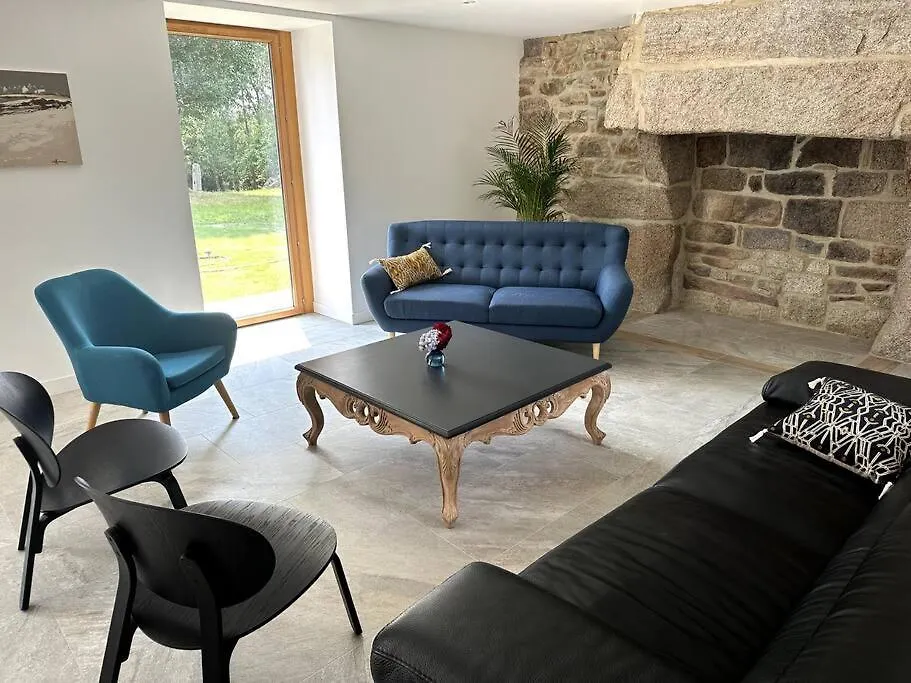 Holiday home Magnifique Longere Au Calme De Kerminaouet Villa Tregunc France